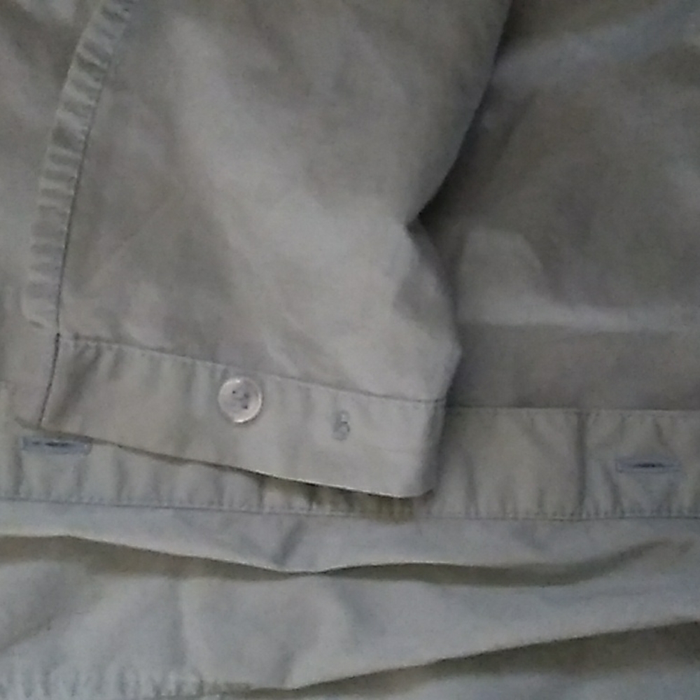 Light blue button down - Picture 4 of 4